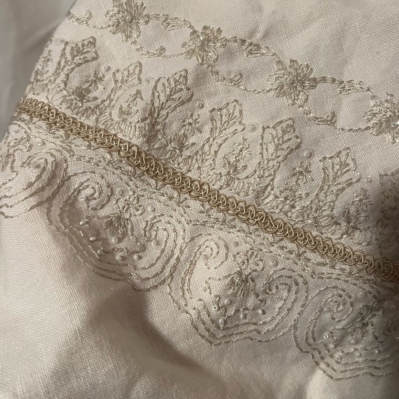 Rafaella White Cream 100% Linen Skirt With Embroidered Eyelet Trim Sz 12 - Picture 3 of 5